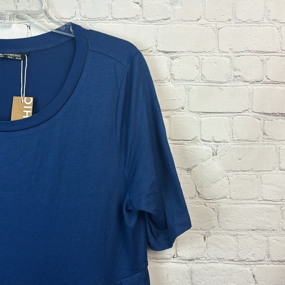 BloomChic Navy Pleated Short Sleeve Knit Pocket Dress Size Large 12 - Picture 3 of 6